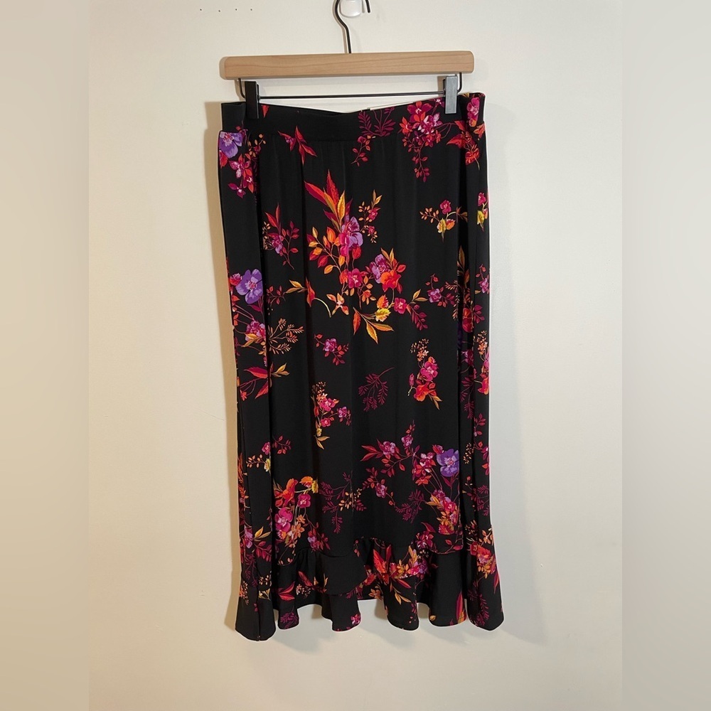 East 5th Juliette Floral Skirt Black Multicolor New Size Large Stretch Pull On